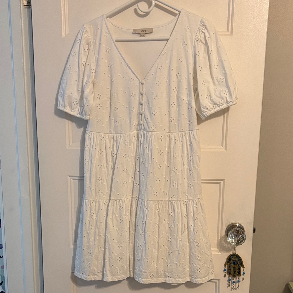 NWOT Loft eyelet swing dress - size XS